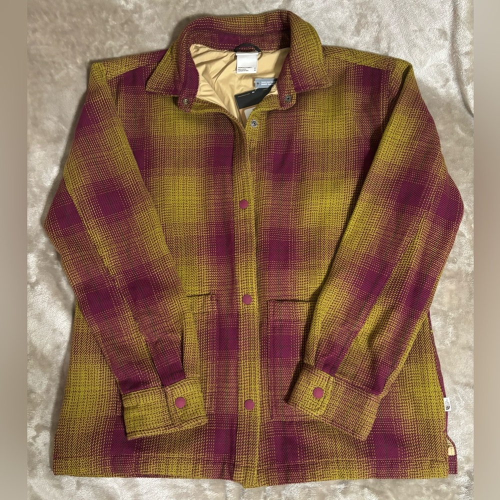 NWT The North Face Valley Twill Utility Shacket  Size: M  | Color: Boysenberry